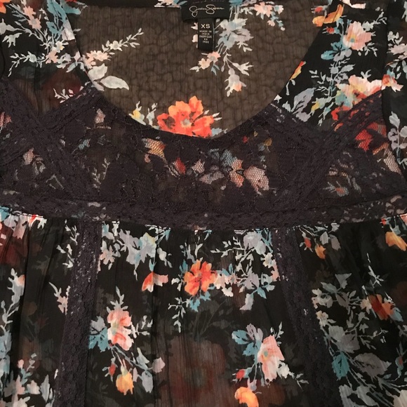 Jessica Simpson sheer black floral blouse - Picture 4 of 4